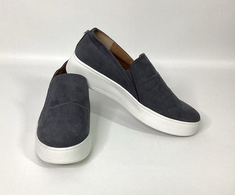 Steve Madden Woman’s Gray Faux Suede Slip On Sneakers Size 8.5 Comfortable
